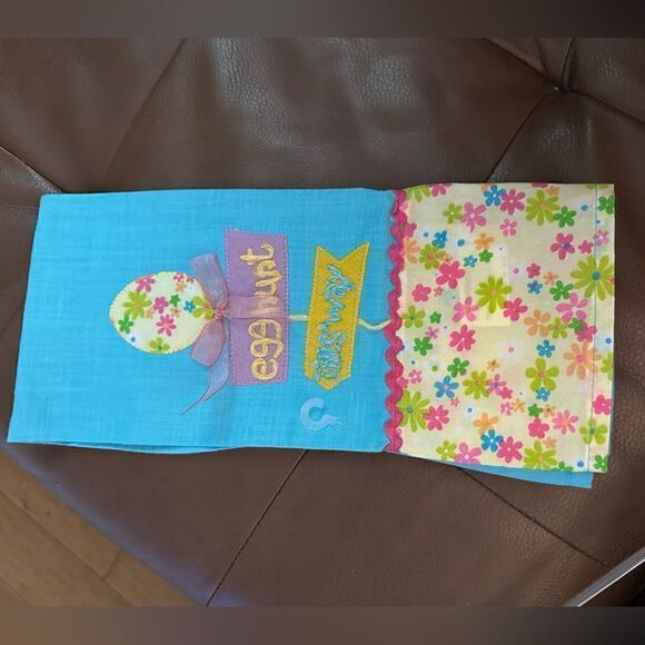 Pier 1 Imports Easter Kitchen Dish Towel 100% Cotton Easter Egg Hunt Hand Towel - Picture 3 of 7